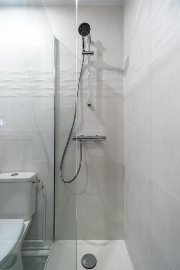Logement Noah Courcouronnes Buitenkant foto